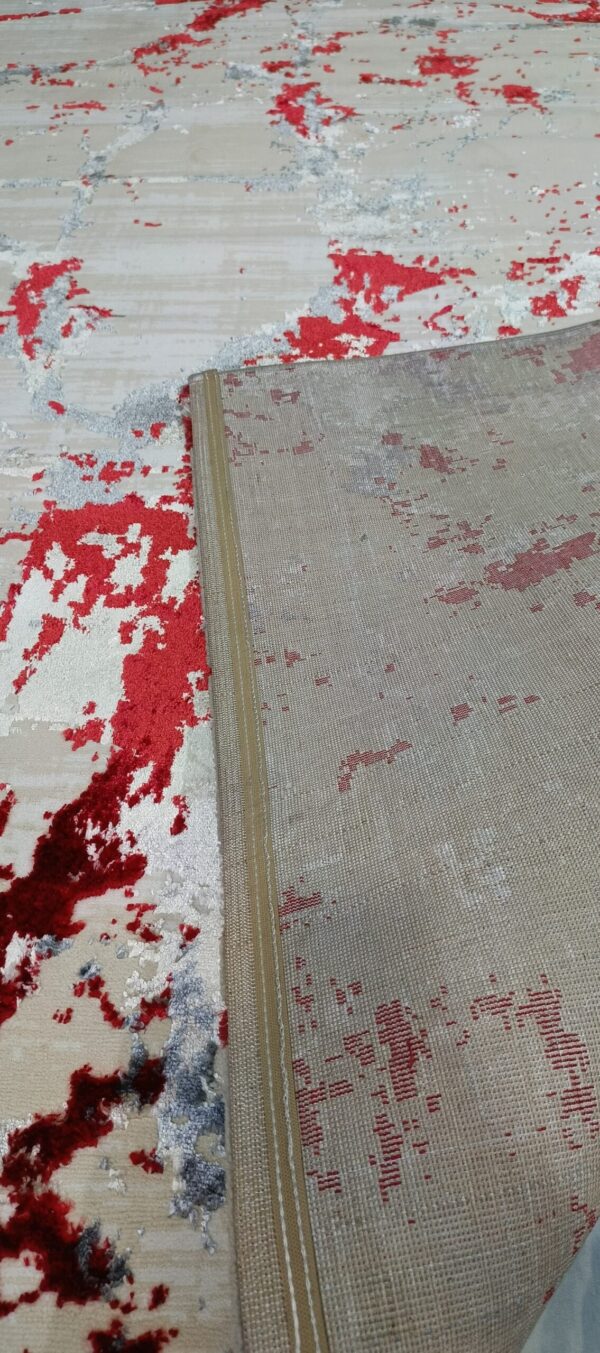 Crimson Glaze Duel-View Rug - Beige Canvas with Red & Silver Streaks - Image 6
