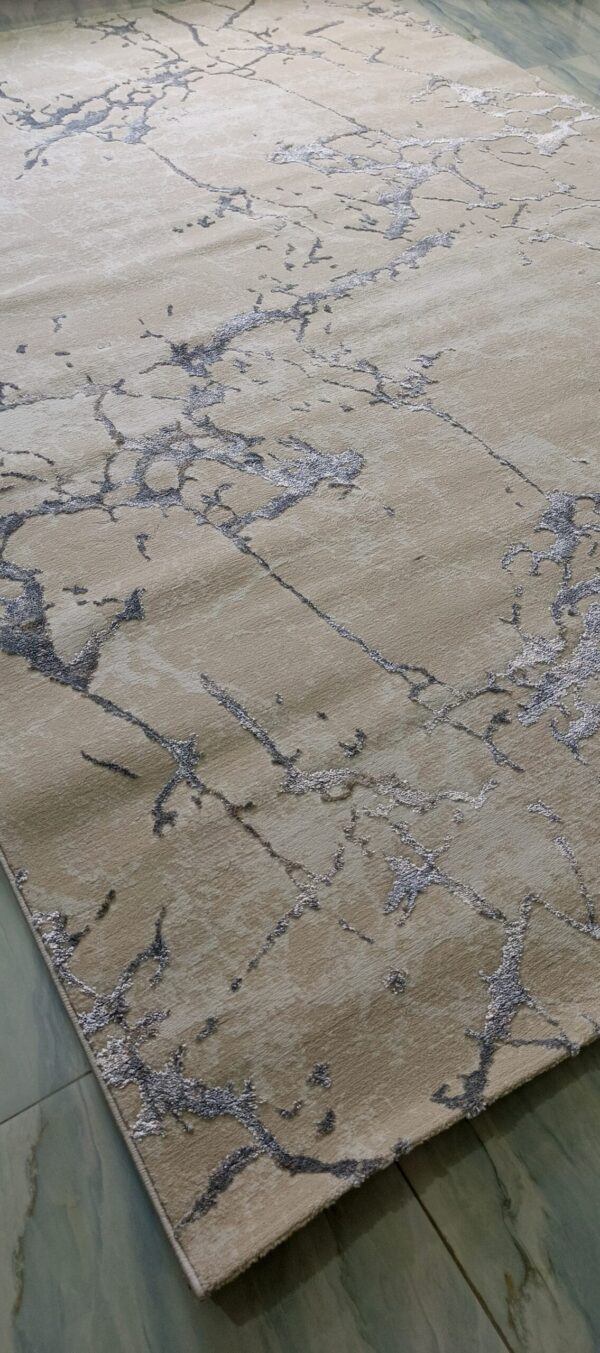 Silver Marble Trace - Abstract Beige Duel-View Rug with Metallic Veins - Image 6