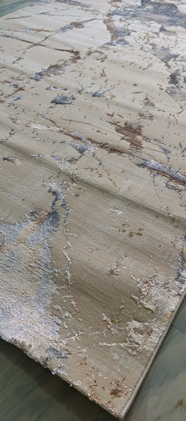 Desert Mirage Rug – Dusty Beige with Cloudy Grey Trails - Image 5