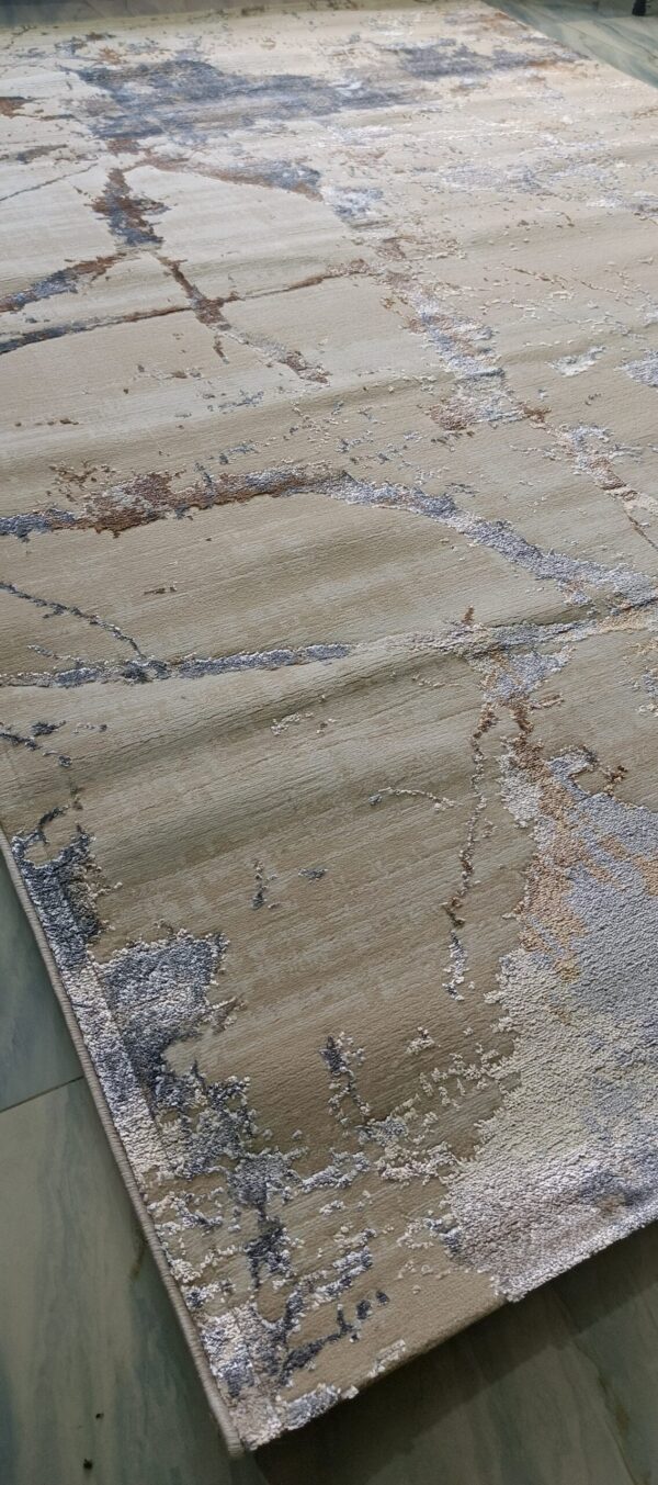 Desert Mirage Rug – Dusty Beige with Cloudy Grey Trails - Image 4