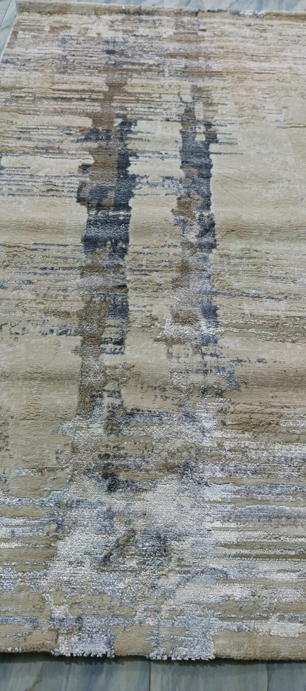 Desert Sand Mirage Duel-View Rug - Beige Base with Subtle Shiny Strokes - Image 9