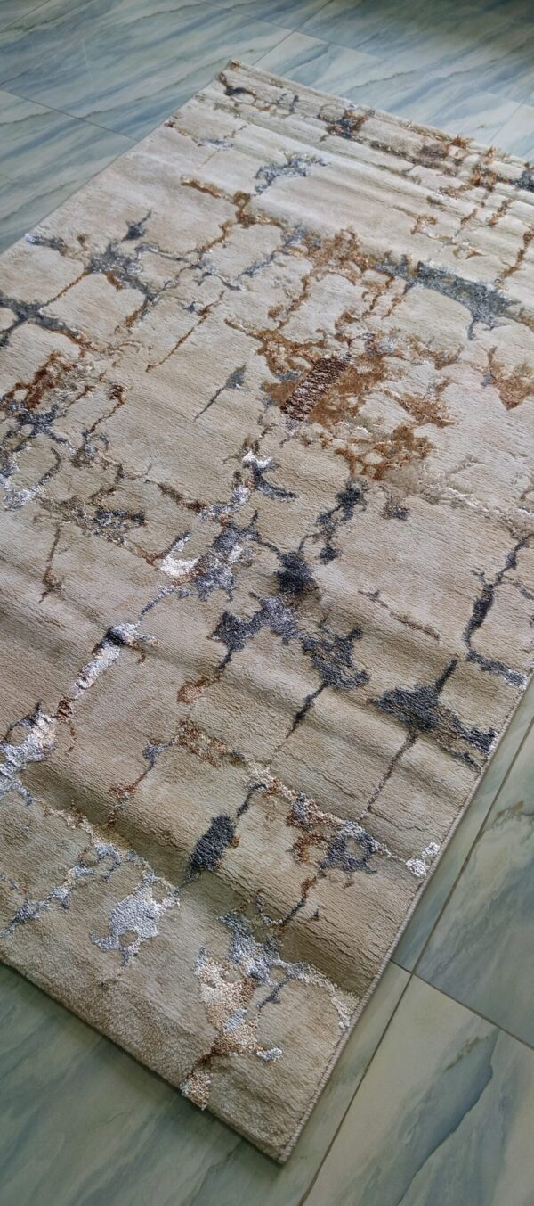 Desert Gold Luxe Duel-View Rug – Sandy Cracks with Metallic Veins - Image 6