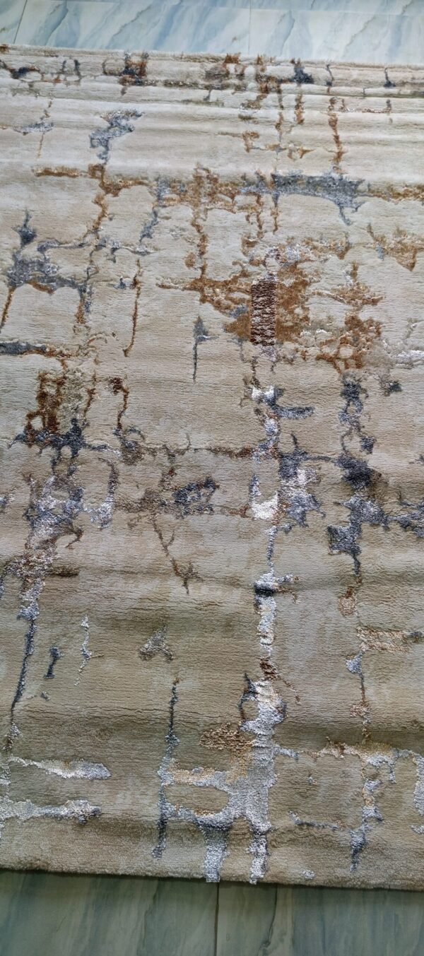 Desert Gold Luxe Duel-View Rug – Sandy Cracks with Metallic Veins - Image 8