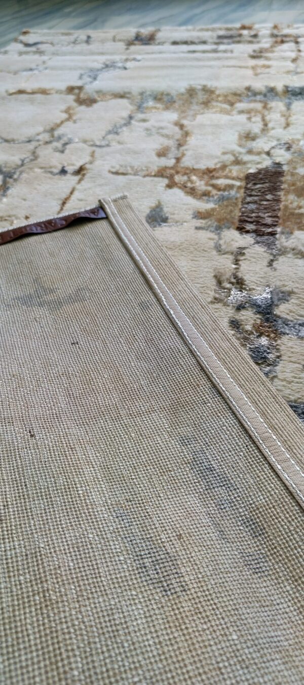 Desert Gold Luxe Duel-View Rug – Sandy Cracks with Metallic Veins - Image 11