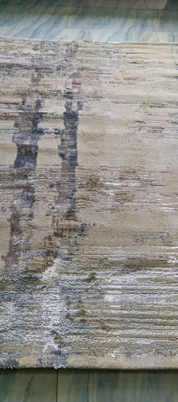 Desert Sand Mirage Duel-View Rug - Beige Base with Subtle Shiny Strokes - Image 4