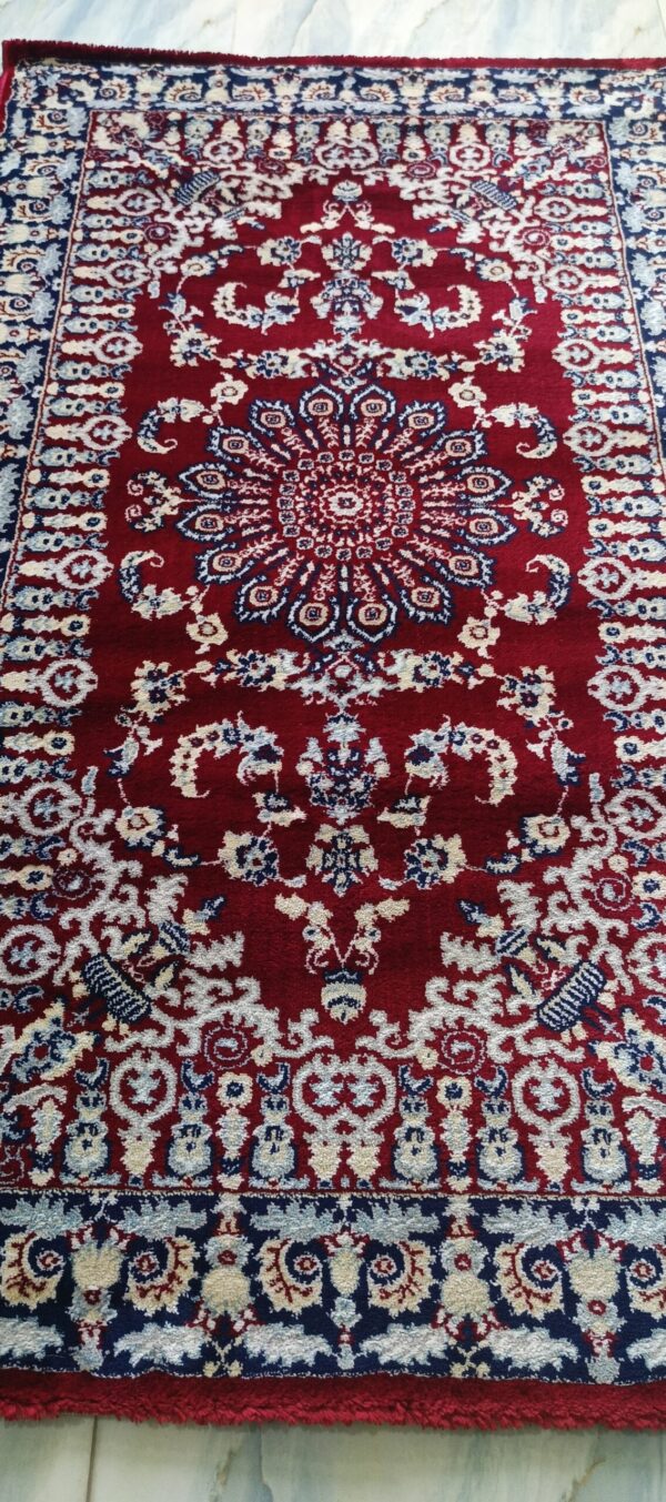 Classic Red Persian Rug with Floral Motifs & Navy Border - Image 6