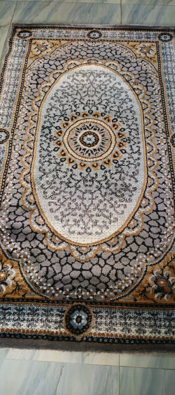 Grey & Gold Oval Medallion Rug - Traditional Royal Design - Image 4