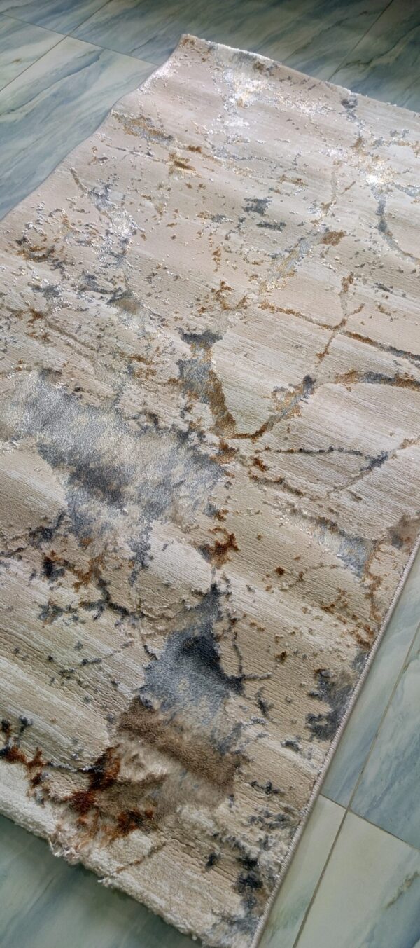 Desert Mirage Duel-View Rug – Dusty Beige with Cloudy Grey Trails - Image 5