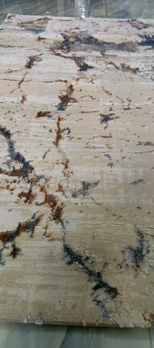 Desert Mirage Duel-View Rug – Dusty Beige with Cloudy Grey Trails - Image 9