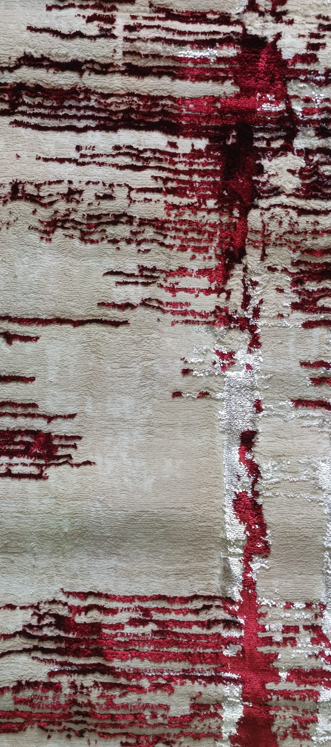 Crimson Streak Duel-View Rug - Beige Canvas with Deep Red Accents