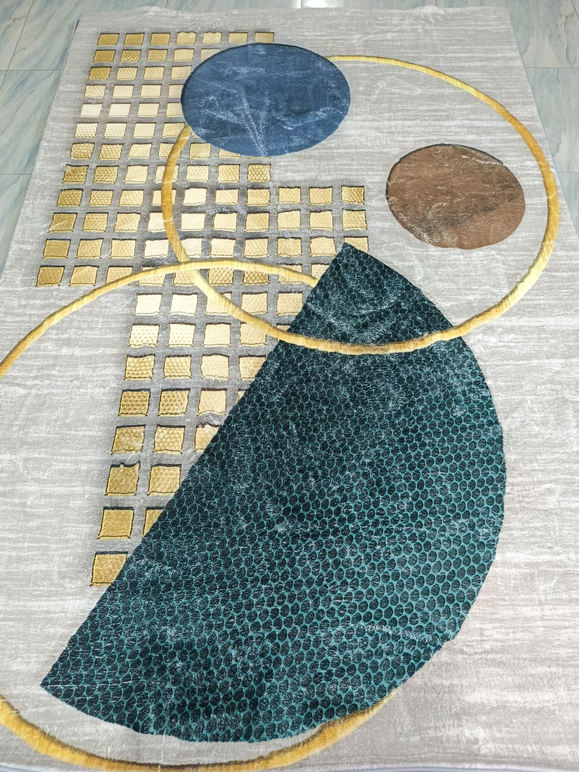 Orbit Luxe – 6x9 Ft Modern Rug in Beige, Gold & Teal Blue