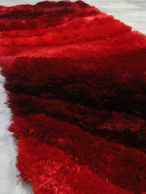 Premium Shaggy Modern Rug for Living Room, Elegant Bed Side Runner in Maroon Red - Image 3