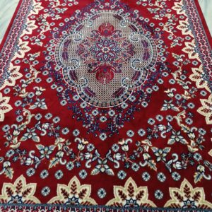 Crimson Blossom – 5x7 Ft Traditional Rug in Rich Maroon & Cream Floral