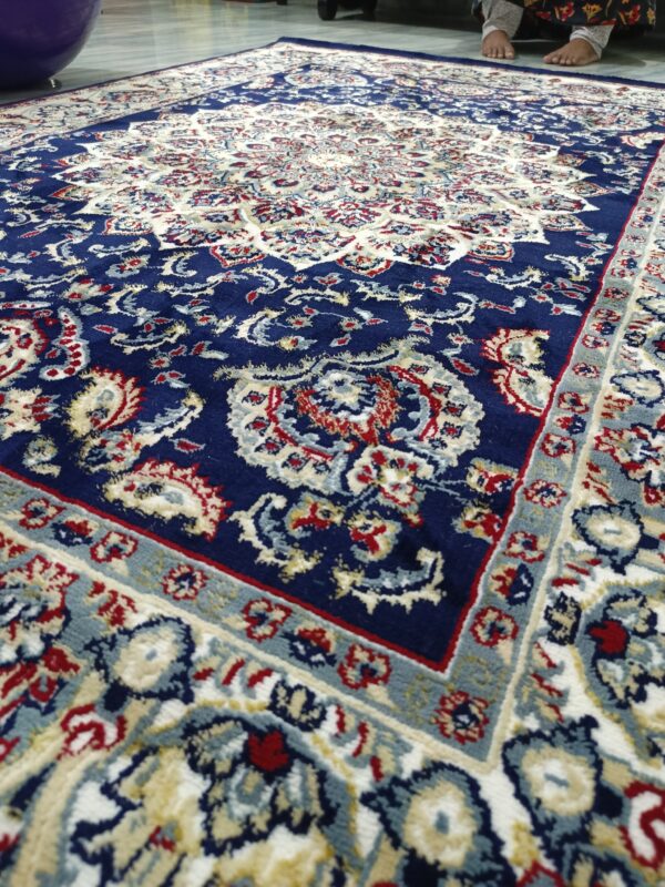 Sultan Medallion – 5x7 Ft Traditional Rug in Black, Ivory & Gold - Image 16