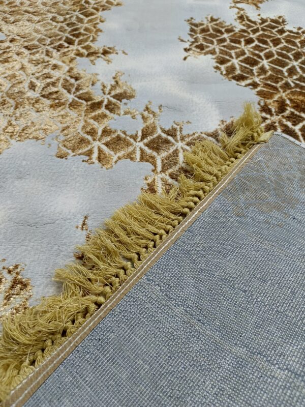 Golden Hive – 4x6 Ft 3D Shiny Rug in White & Bronze - Image 8