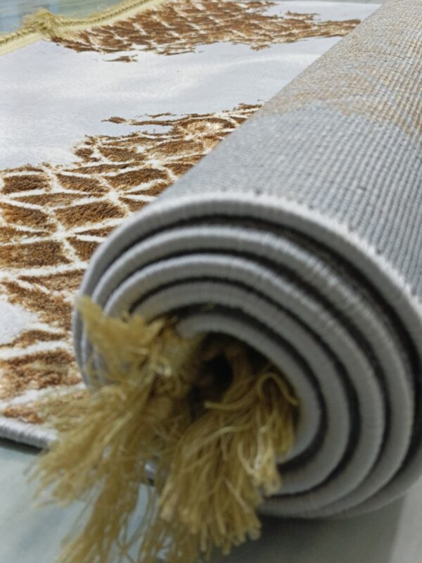 Golden Hive – 4x6 Ft 3D Shiny Rug in White & Bronze - Image 2