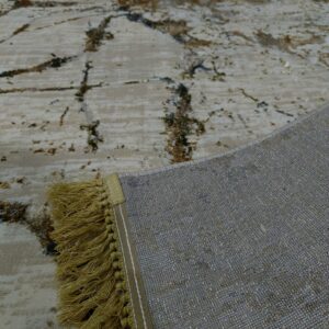 Ivory Glaze – 4x6 Ft Marble-Inspired Rug in Cream & Gold