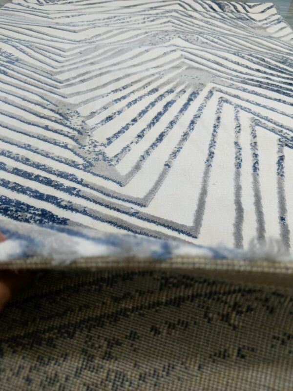Zigwave – 4x6 Ft Textured Rug in White, Grey & Blue - Image 10