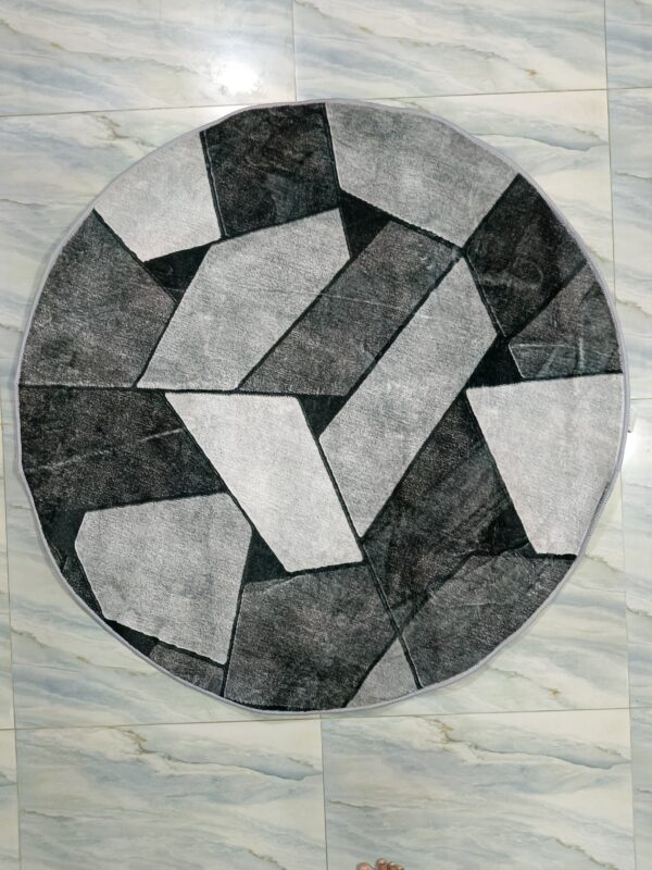 Urban Stone – 4x4 Ft Round Rug in Charcoal & Light Grey - Image 7