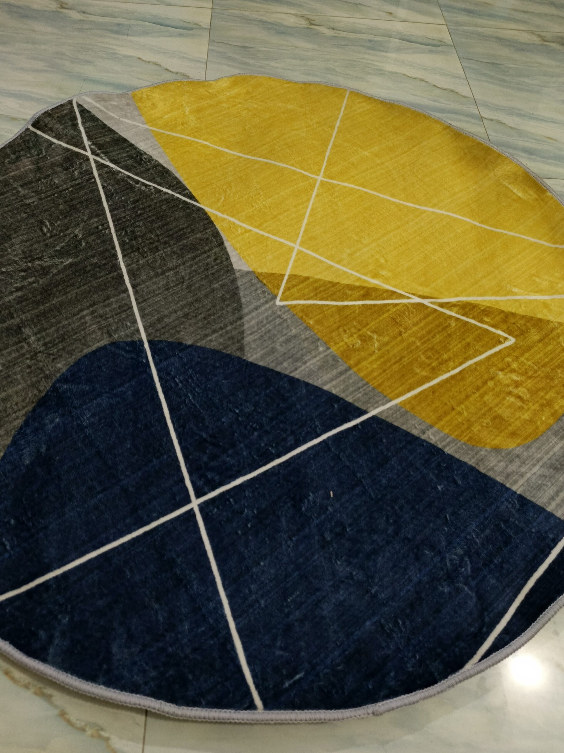 Sunbeam Orbit – 4x4 Ft Round Rug in Mustard, Navy & Grey
