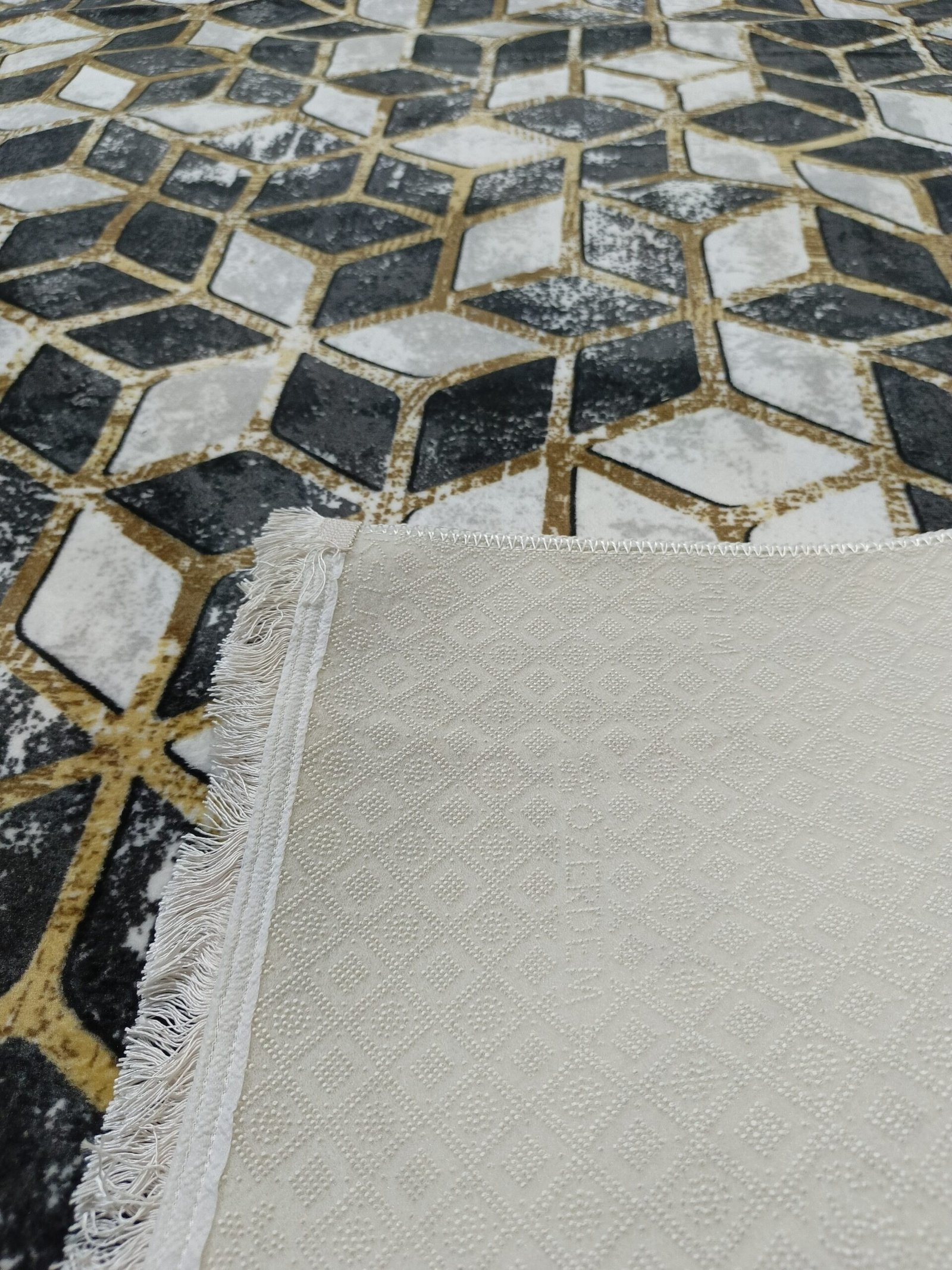 Premium Turkish Rug – Geometric 3D Cube Design | Gold, Black & White Modern Carpet with Anti-Slip Backing - Image 6