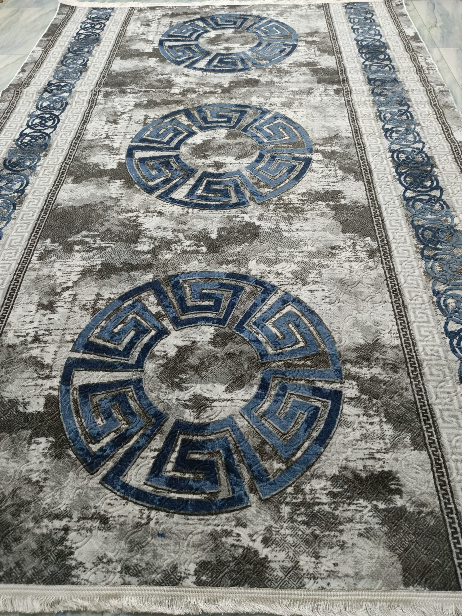 Luxury Turkish Carpet – 6.5x9.5 ft Blue & Grey Modern Medallion Design | Premium Washable Rug for Living Room, Drawing Room & Lounge