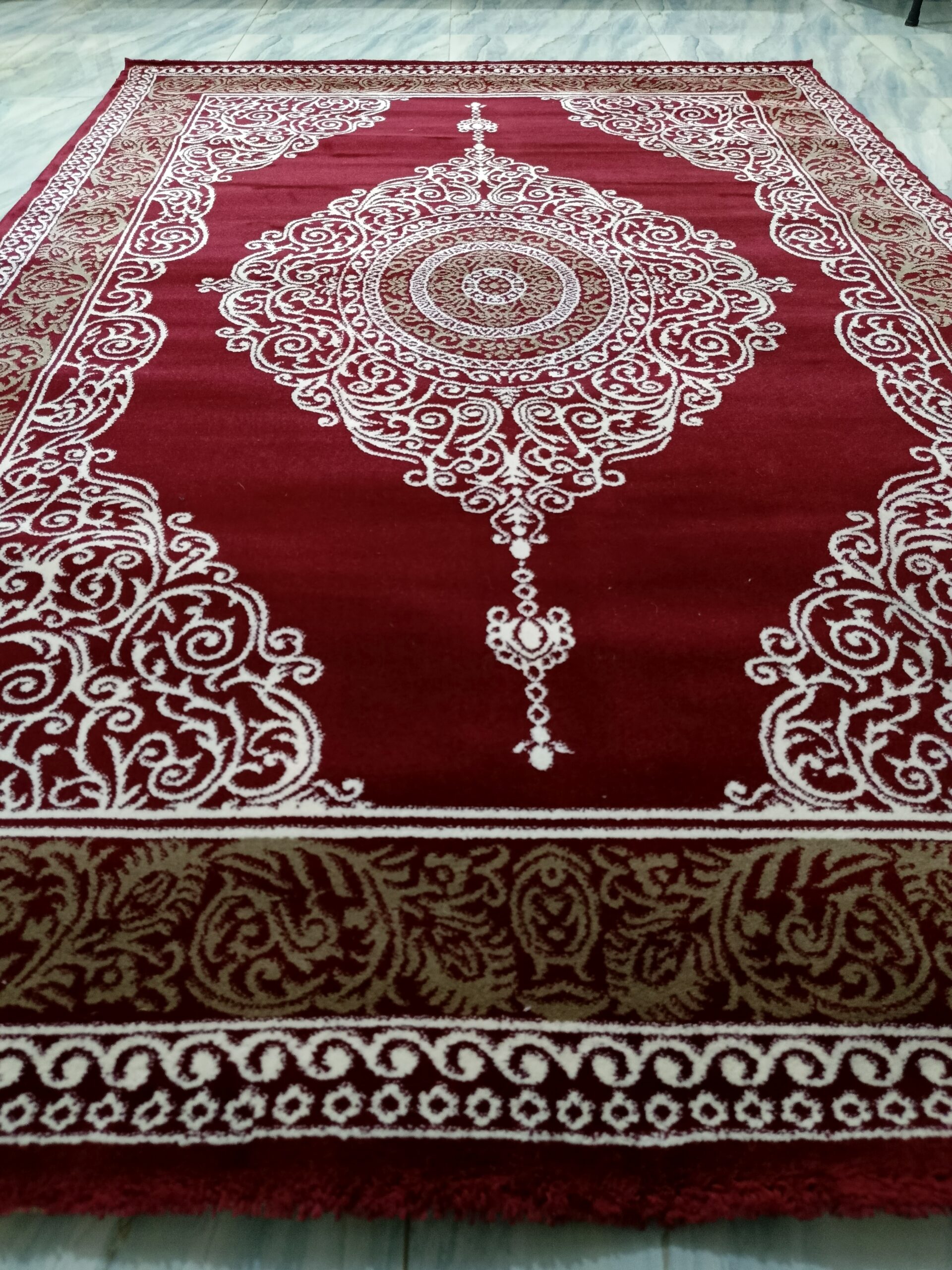 Majestic Red Medallion Rug – Premium Turkish Carpet | Statement Piece for Living Room, Drawing Space & Formal Corners