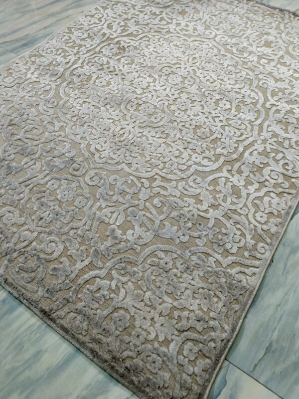 Ivory Dream Floral Rug – Soft Turkish Carpet | Elegant Light-Toned Floor Mat for Minimalist, Prayer & Bedside Corners - Image 8