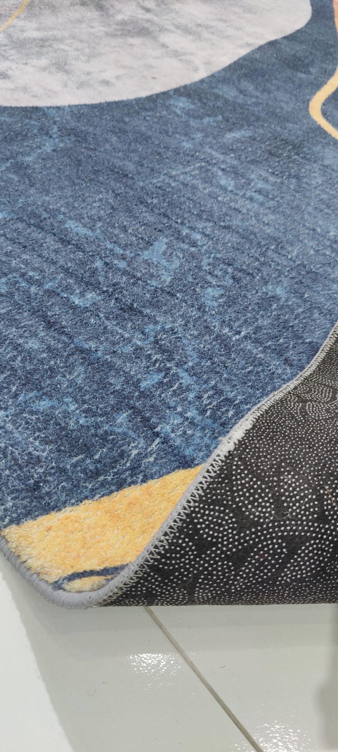 Premium Abstract Flow Rug – Blue & Yellow Waves Carpet (4x5.5 ft, 10mm, China Origin) - Image 2