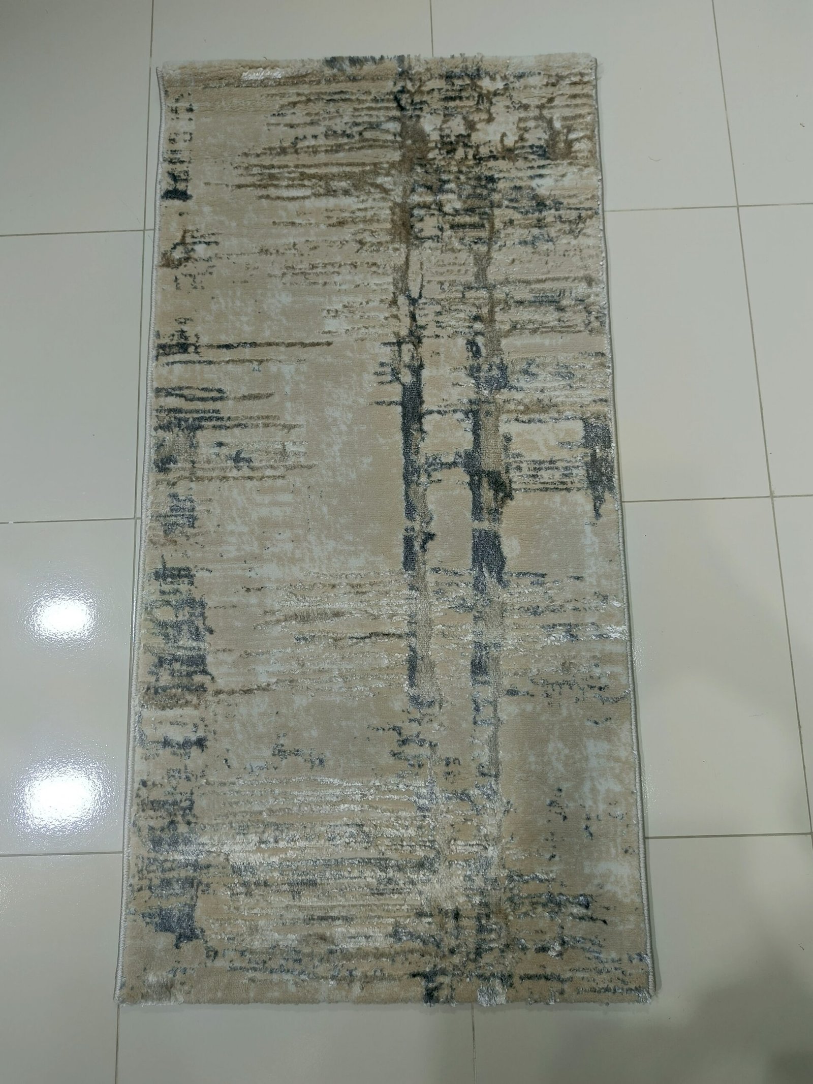 Luxury 3D Shinny Turkish Runner Rug – Beige Abstract Design | 2x4 ft (60x120 cm) Premium Carpet