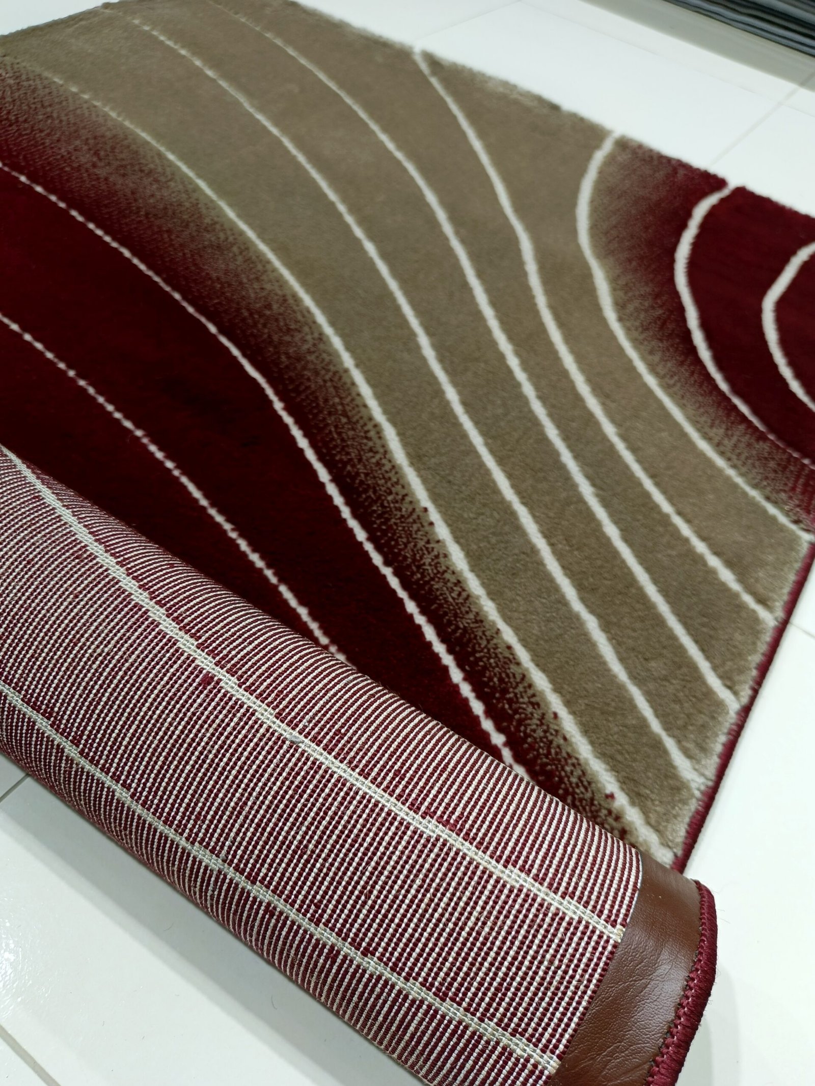 New Topkapi Premium Maroon Carpet – 3x5 ft Modern Wave Design | Made in Turkey - Image 8