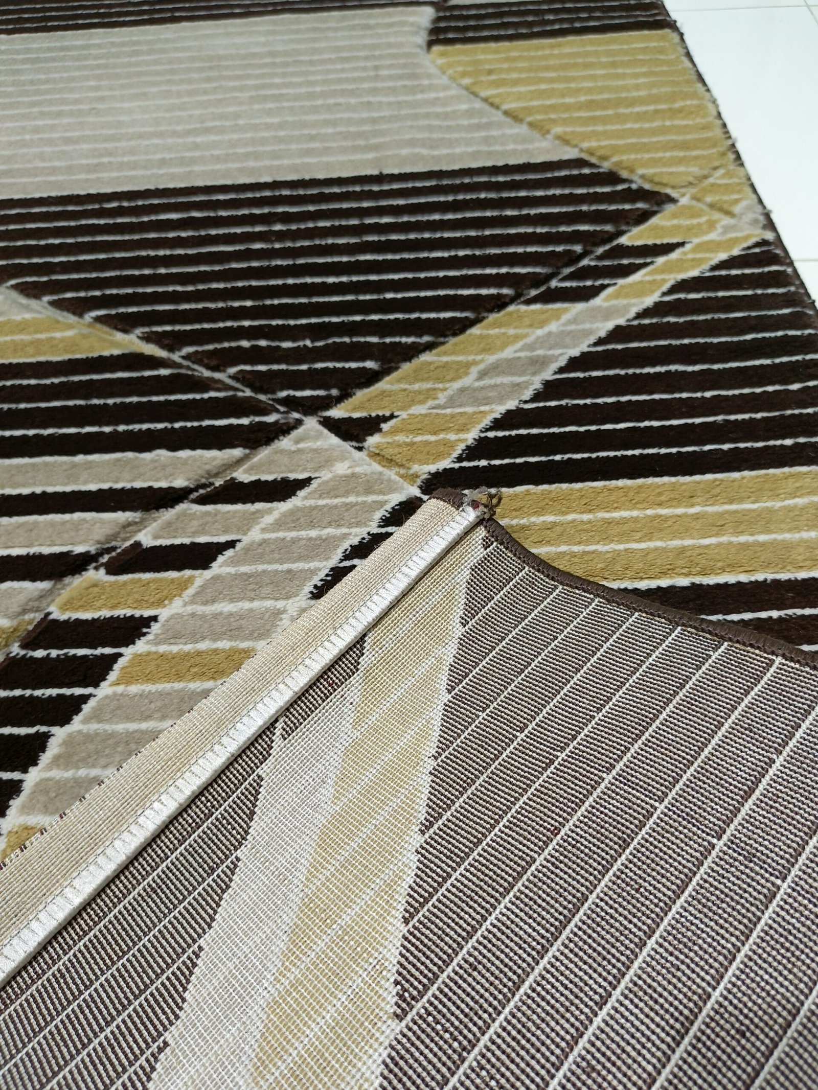 Topkapi Premium Turkish Rug – 3x5 ft Modern Striped Design | Brown & Golden Carpet - Image 4