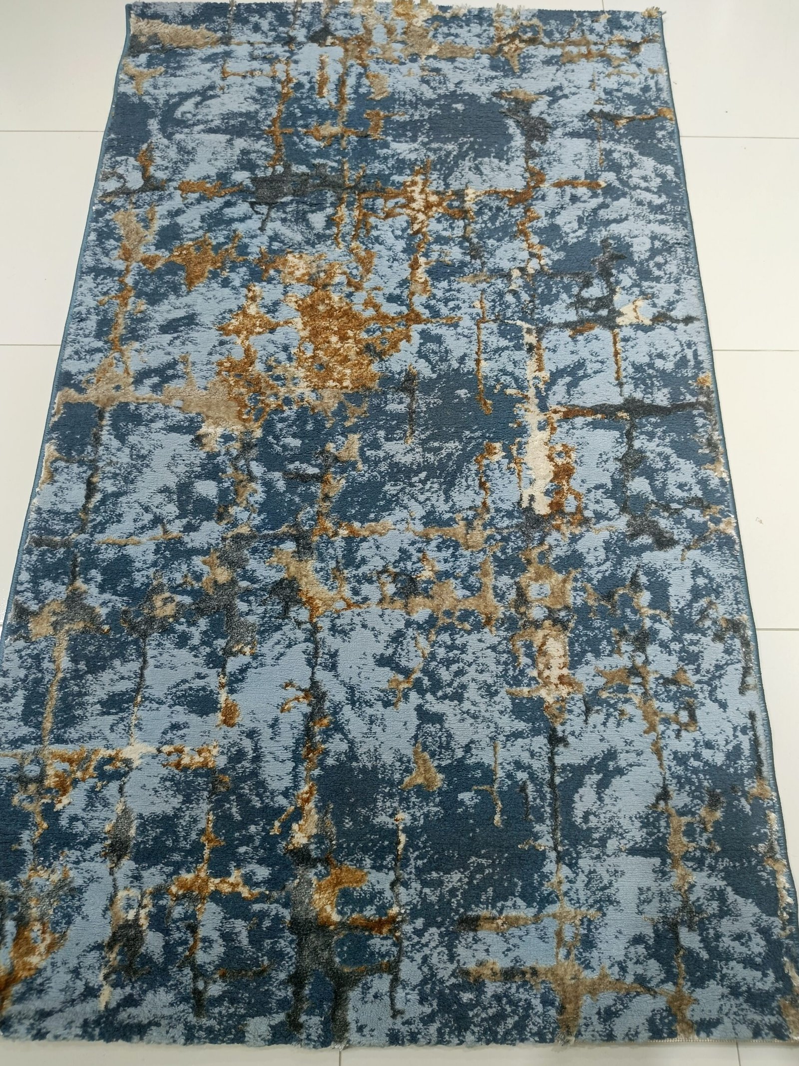 Premium Turkish Shiny Carpet – Modern Abstract Blue & Gold Rug (4x6 ft)
