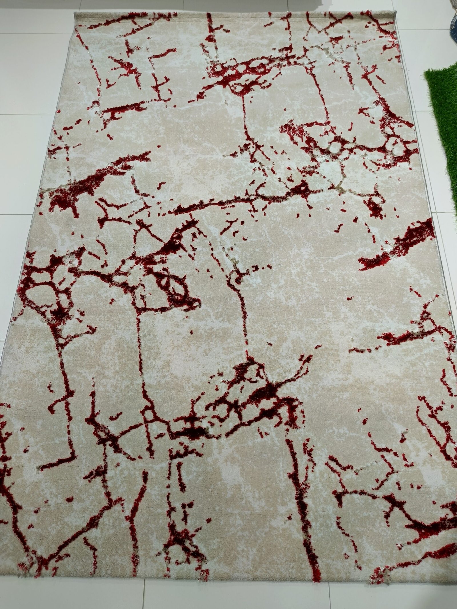 Premium Turkish 3D Shinny Carpet – Beige & Red Abstract Marble Design | 3x5 ft