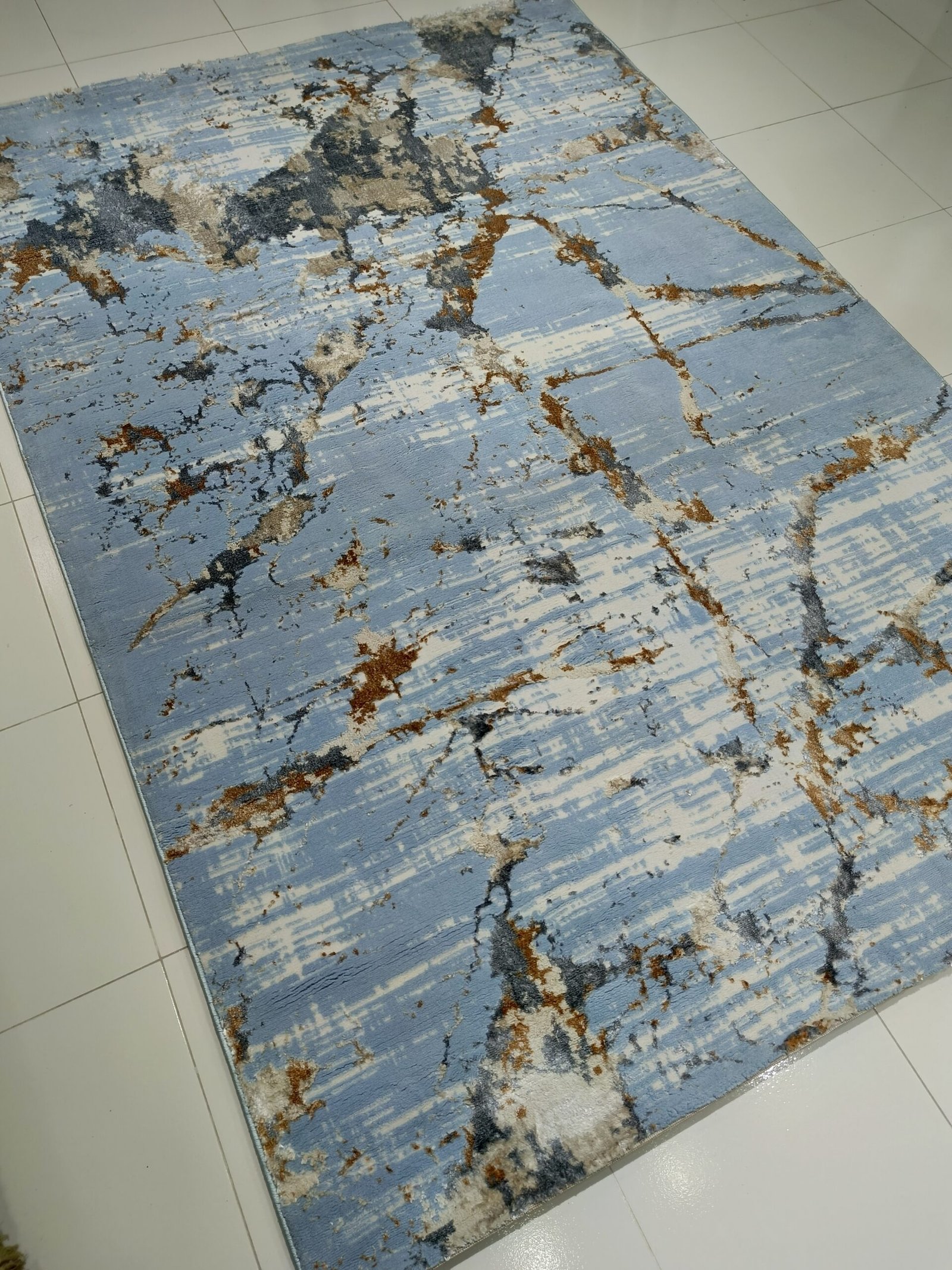 Premium Turkish 3D Shinny Carpet – Modern Abstract Light Blue & Grey Rug (160×230 cm) - Image 3