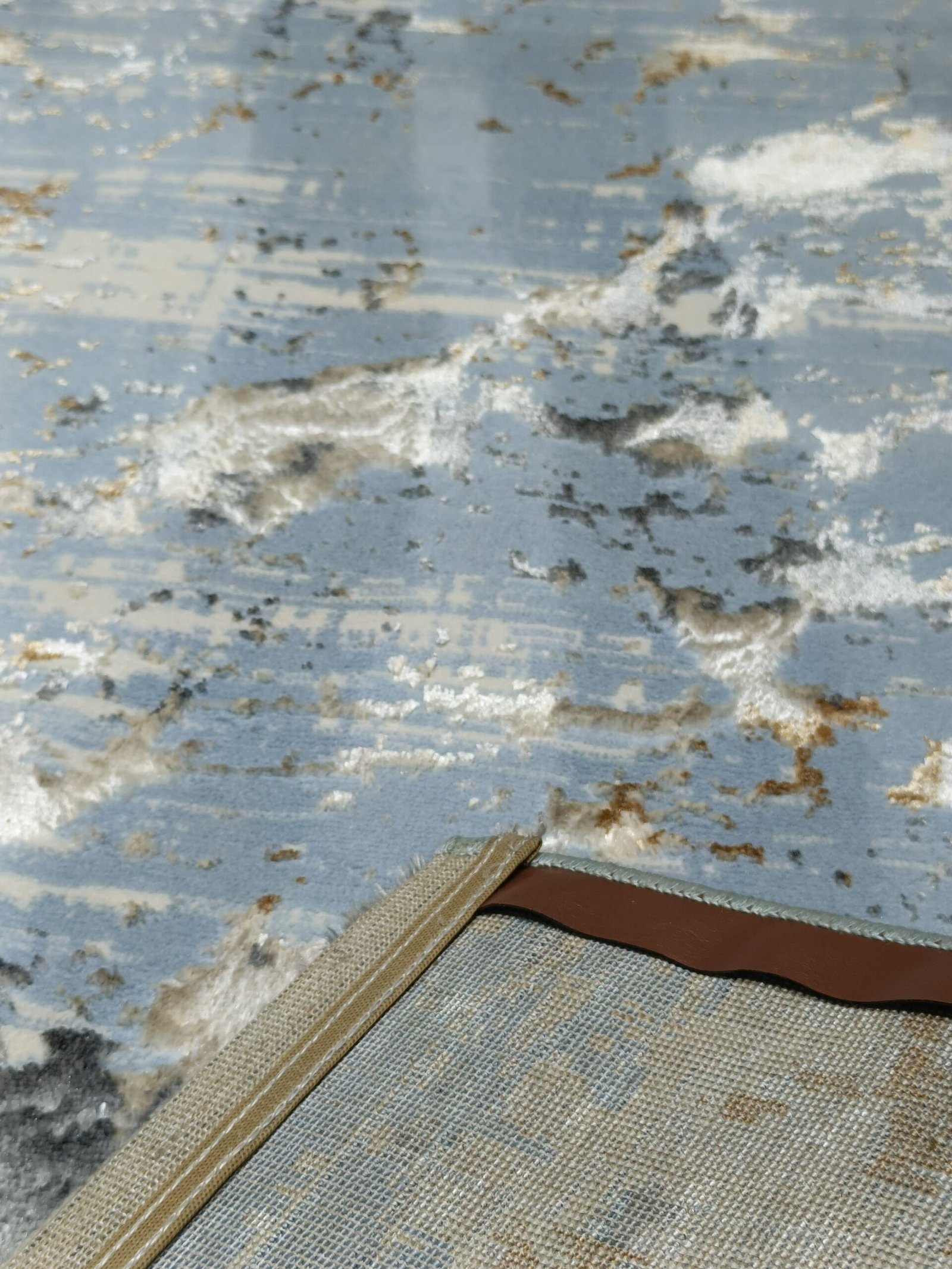 Premium Turkish 3D Shinny Carpet – Modern Abstract Light Blue & Grey Rug (160×230 cm) - Image 7