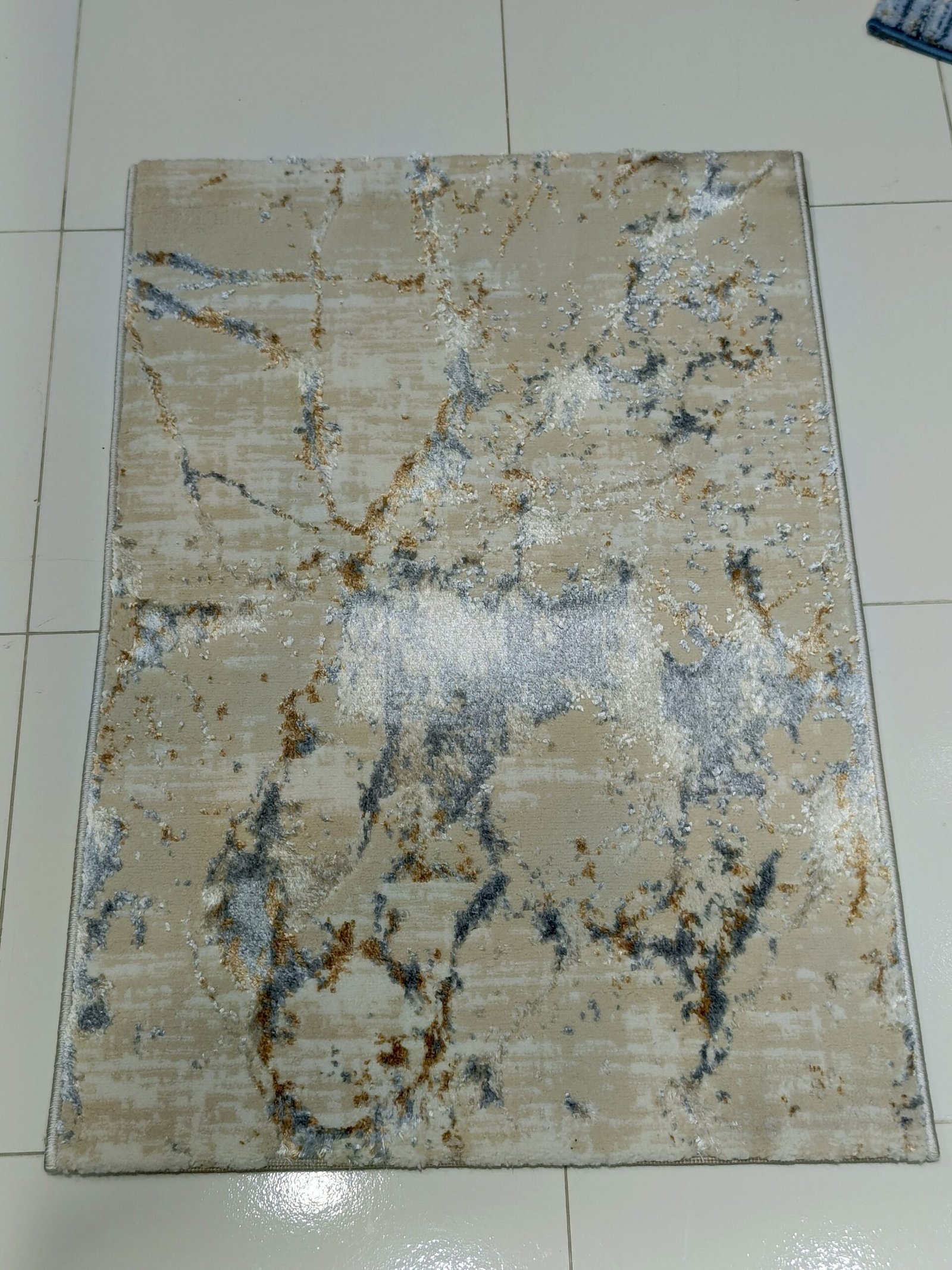 2×3 ft Turkish 3D Shiny VIP Rug – Golden Vein Beige with Silver Shine Finish