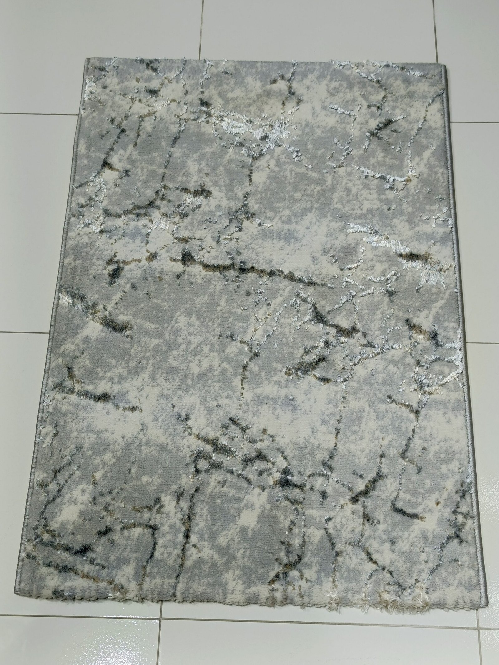 2×3 ft Turkish 3D Shiny VIP Rug – Silver Mist Gray with Metallic Shine Finish