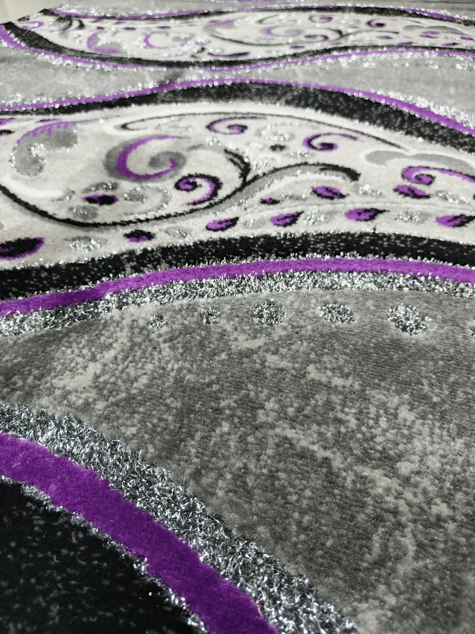 “Safir Wave Luxe” – 4×6 ft Turkish Premium Carpet (Gray Lilac Elegance, Soft & Shiny Texture) - Image 6
