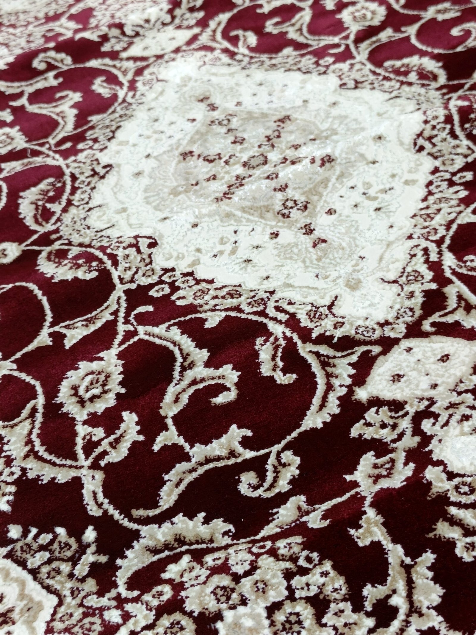 Sultan Ruby Royale – Premium Turkish Red & Cream Carpet (4×6 ft Approx.) - Image 3