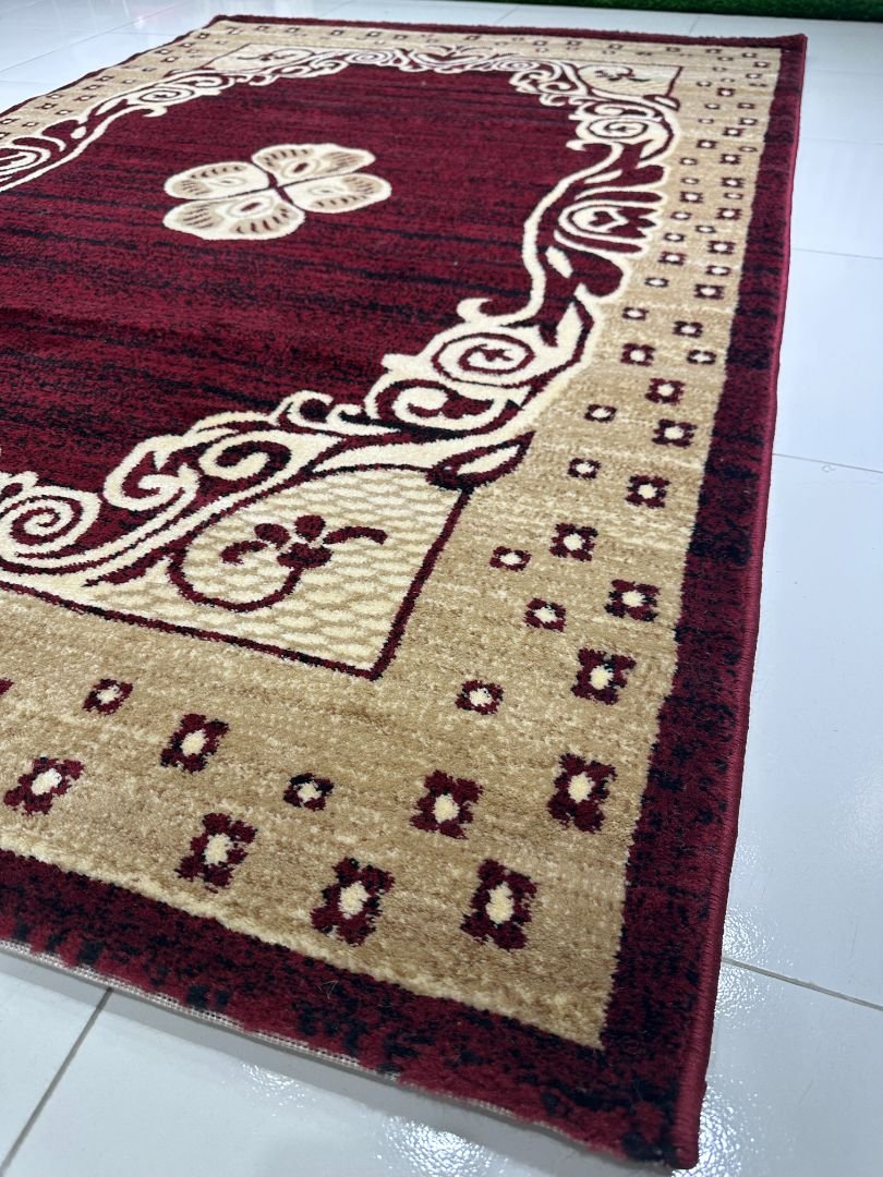 Maroon Sultan Crest – Persian-Inspired Turkish Carpet (120×180 cm | 4×6 ft) - Image 4