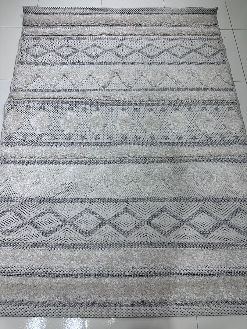 Ivory Nomad Weave – Premium Turkish Living Room Carpet 3.9 × 5.3 ft | Soft Textured Tribal Rug | Elegant Neutral Carpet for Bedroom & Sofa Area