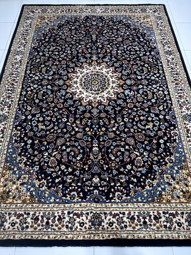 Royal Kashan Medallion – Premium Classic Carpet 5 × 7 ft | Ultra Soft 15mm Heavyweight Luxury Rug | Persian-Inspired Elegant Living Room Carpet - Image 3