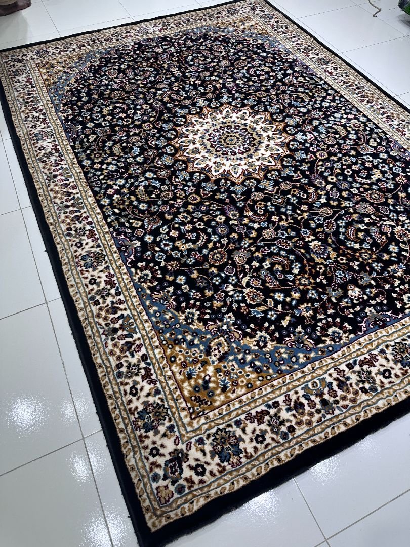 Royal Kashan Medallion – Premium Classic Carpet 5 × 7 ft | Ultra Soft 15mm Heavyweight Luxury Rug | Persian-Inspired Elegant Living Room Carpet - Image 4