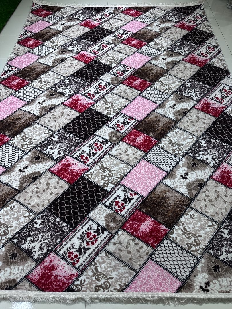 VINTARA Patchwork Floral Turkish Lightweight Rug – 6.5 × 9.5 ft Anti-Slip Vintage Style Carpet