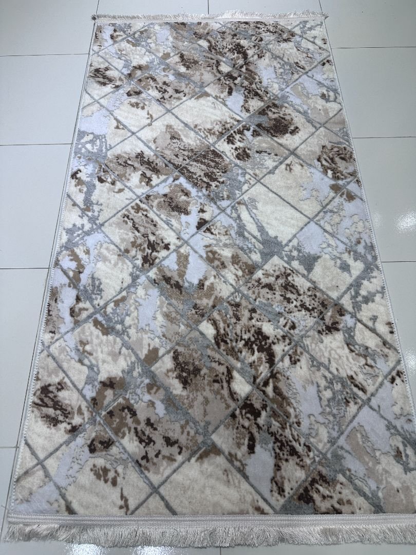 Modern Turkish Runner Rug – 2.5×5 ft | Lightweight Anti-Slip Carpet | Elegant Marble Pattern Floor Runner