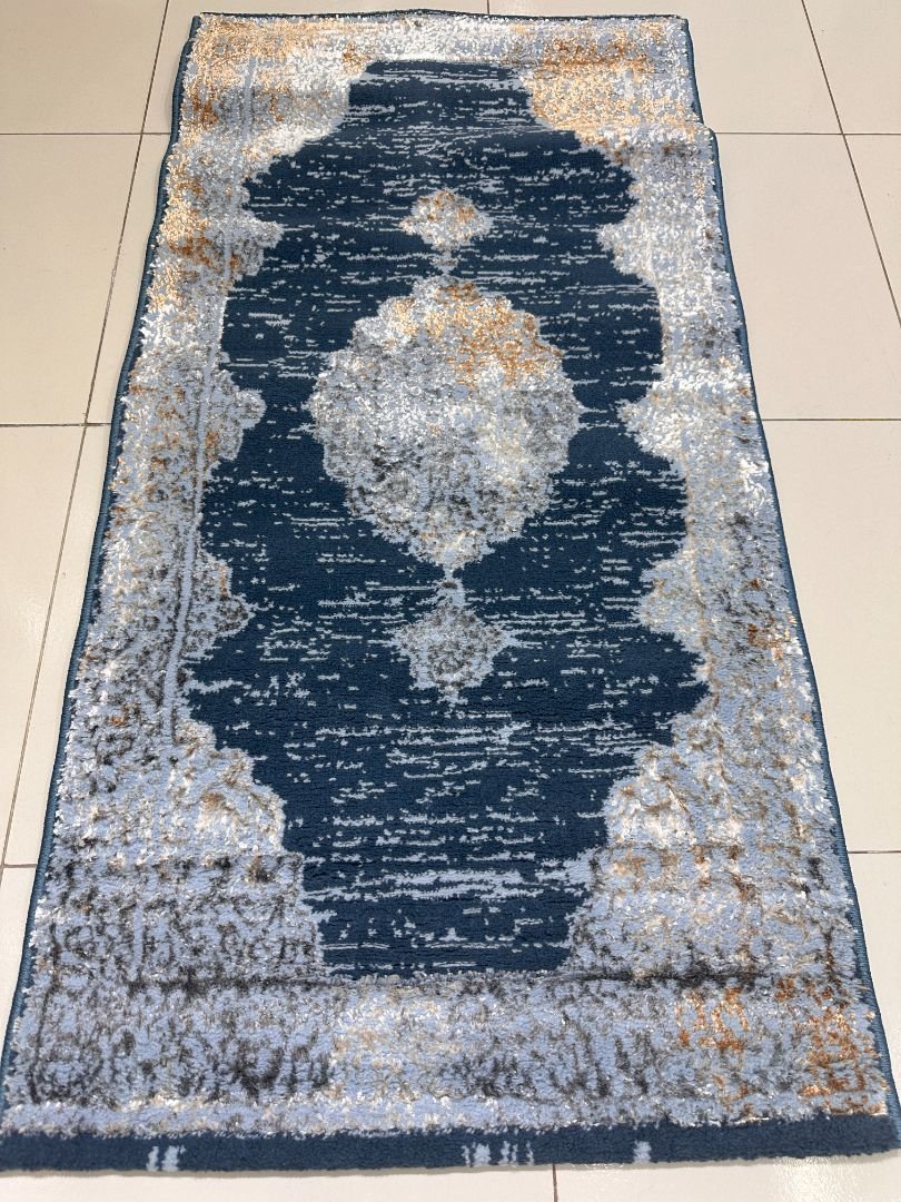 Midnight Halo 3D Shiny Turkish Rug – 2×4 ft