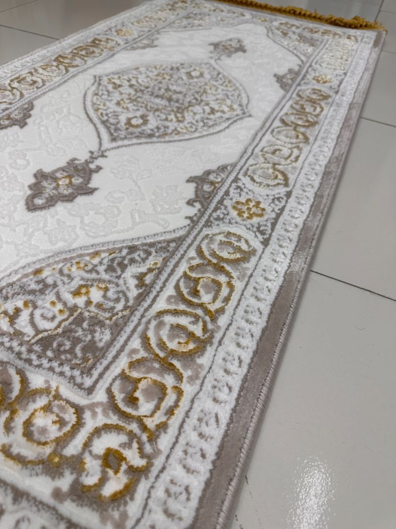 Champagne Heritage Persian-Style Turkish Rug – 2×4 ft - Image 3