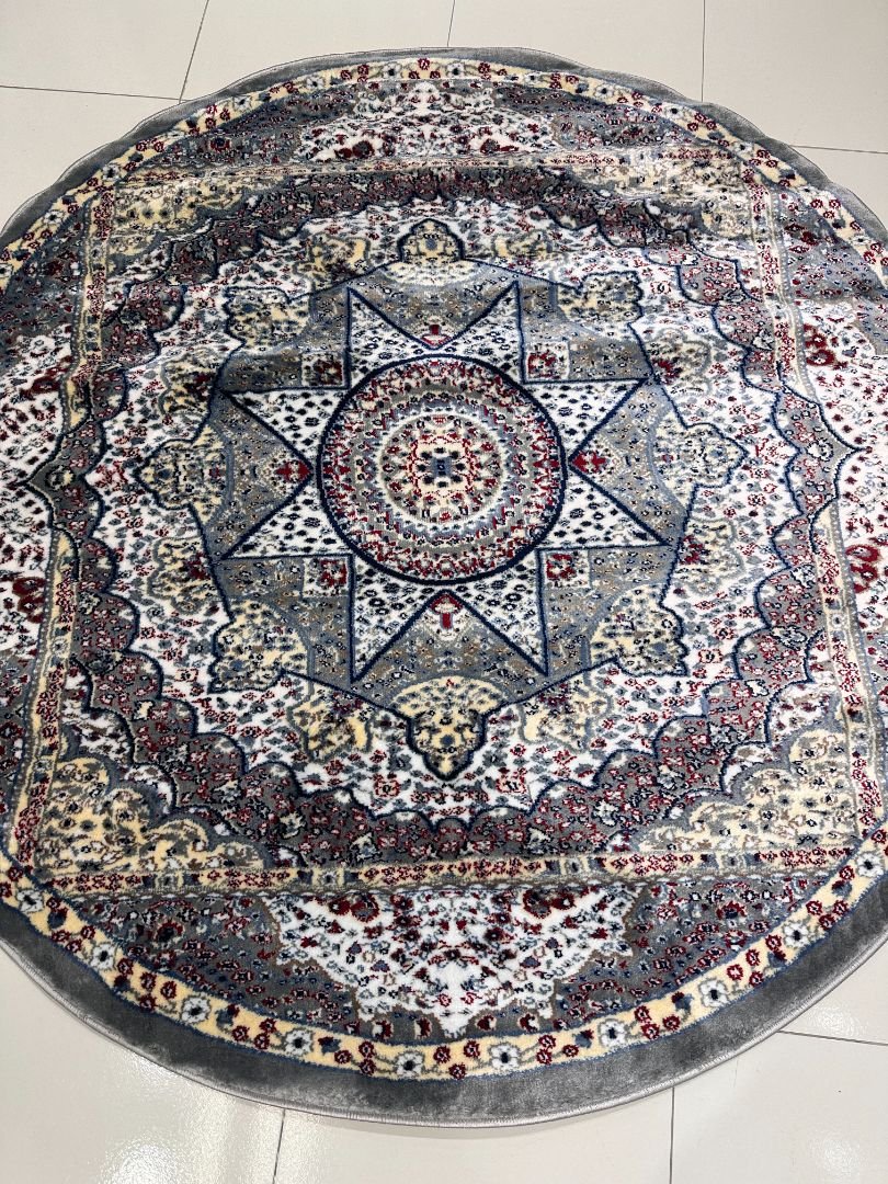 Isfahan Star Silk-Touch Round Turkish Rug – 5×5 ft