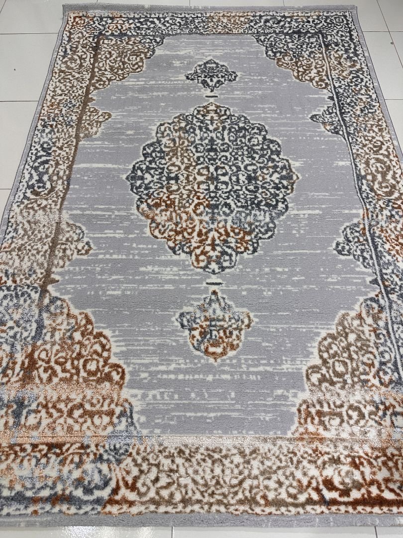 Silver Arabesque 3D Shiny Turkish Rug – 4×6 ft